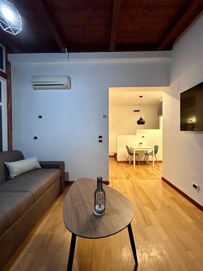 Isola Rovi Apartment บารี ภายนอก รูปภาพ